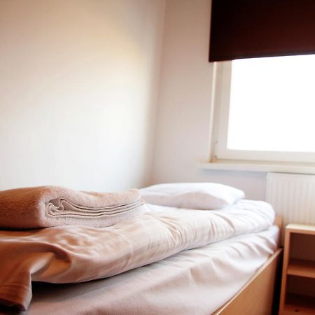 Hostel24 Bed&Breakfast Bydgoszcz Quarto foto
