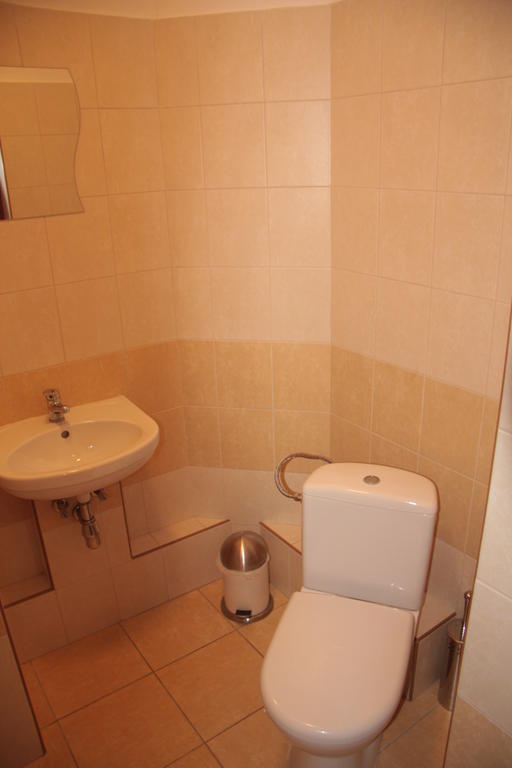 Hostel24 Bed&Breakfast Bydgoszcz Quarto foto